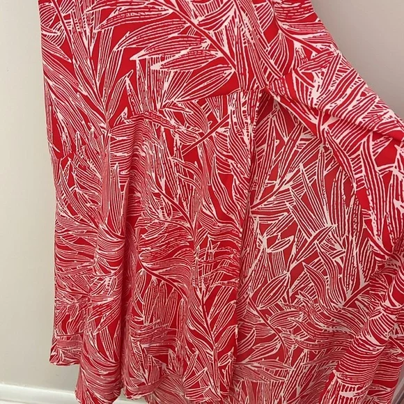 Vici Red White Palm Print Maxi Dress Sleeveless EUC Women's Small S Leg Slit - Picture 6 of 15